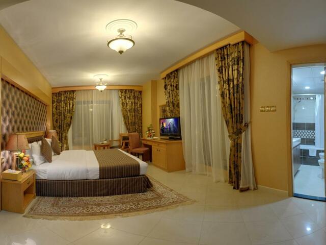 фотографии отеля Deira Suites изображение №19
