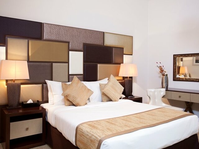 фото Al Waleed Palace Hotel Apartments (ex. Splendid Hotel Apartments) изображение №18