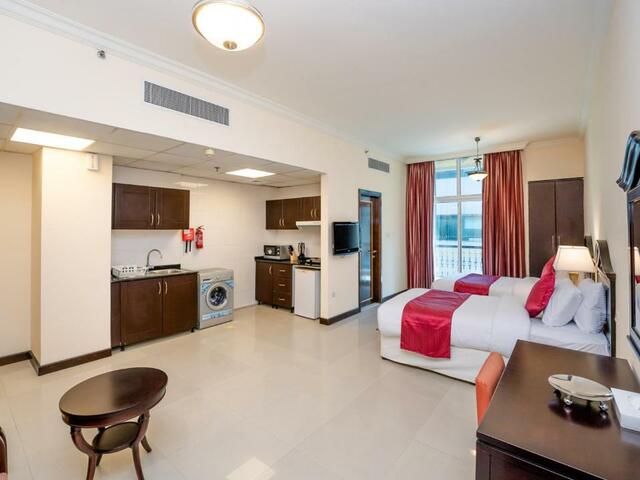 фото City Stay Premium Hotel Apartments (ex. Golden Square) изображение №14