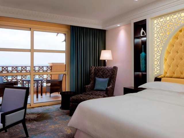 фотографии отеля Sheraton Sharjah Beach Resort & Spa изображение №7