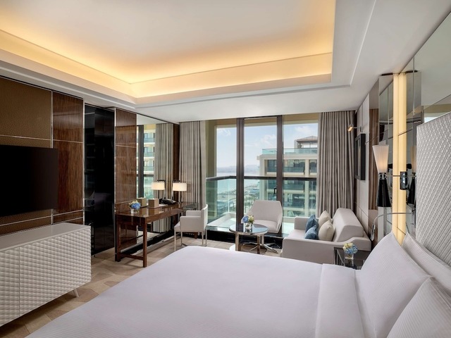 фото отеля Hilton Dubai Palm Jumeirah изображение №5