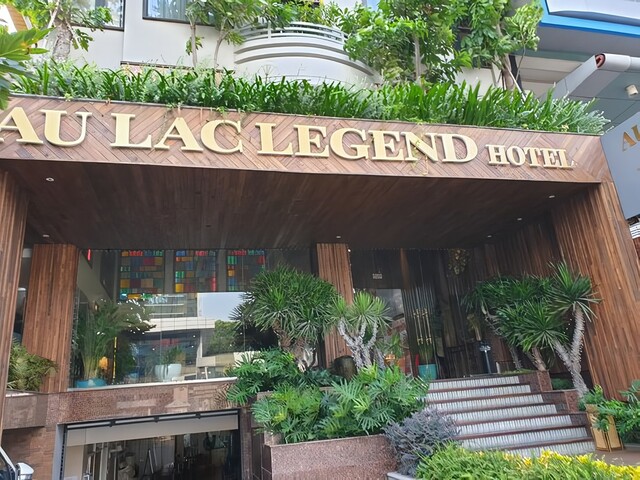 фото отеля Au Lac Legend изображение №1