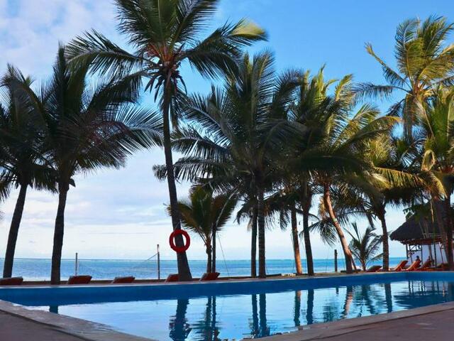 фото отеля Sky & Sand Zanzibar Beach Resort изображение №9