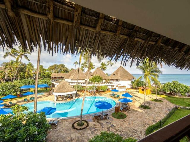 фото отеля Nungwi Beach Resort By Turaco (ex. DoubleTree Resort By Hilton Nungwi) изображение №5