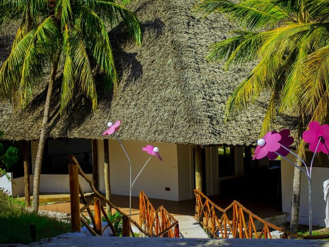 фото Antonio Beach Tree House Hotel & Spa (ex. Maars Resort) изображение №10