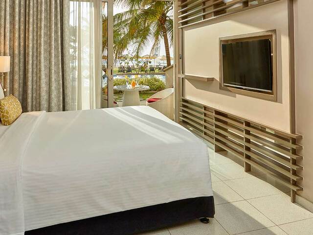 фото Heritance Negombo (ех. Browns Beach) изображение №6