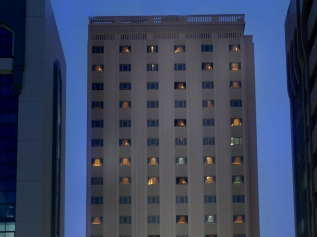 фото отеля Century Hotel & Apartments изображение №17