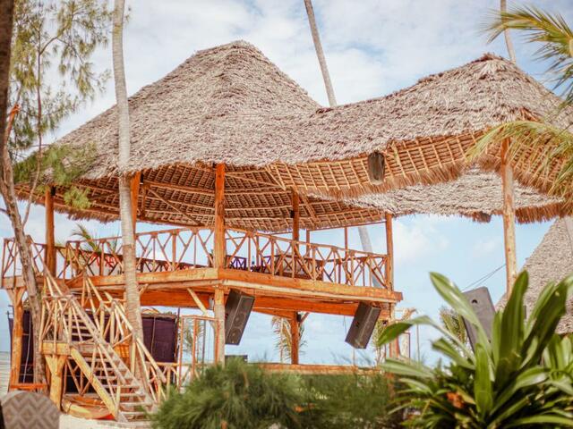 фото Tiki Beach Club & Resort (ex. Palm Tree Resort; Sherekea) изображение №30