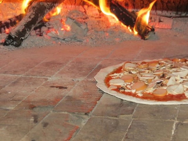 фото Pizza Italy Restaurant & Guesthouse изображение №14