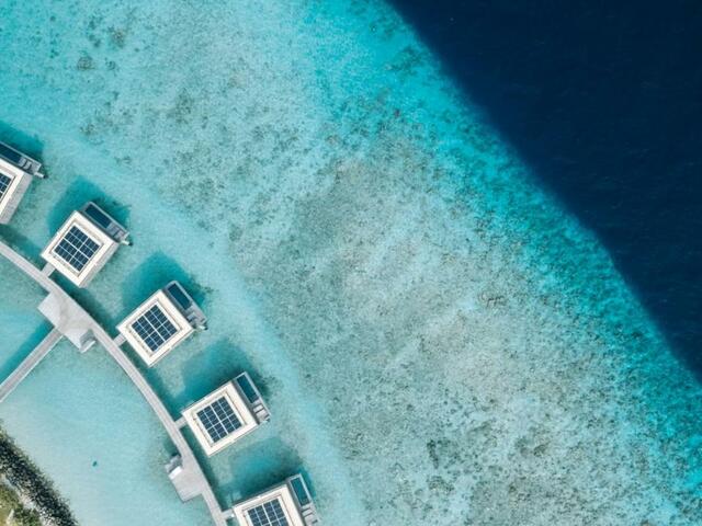 фото отеля Patina Maldives Fari Islands изображение №5