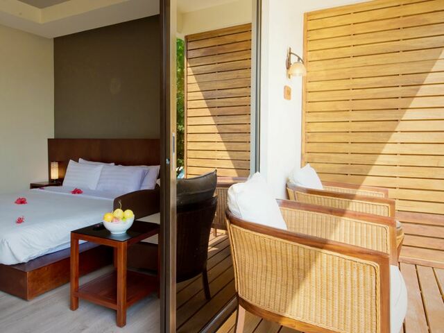фотографии Eriyadu Island Resort & Spa изображение №8