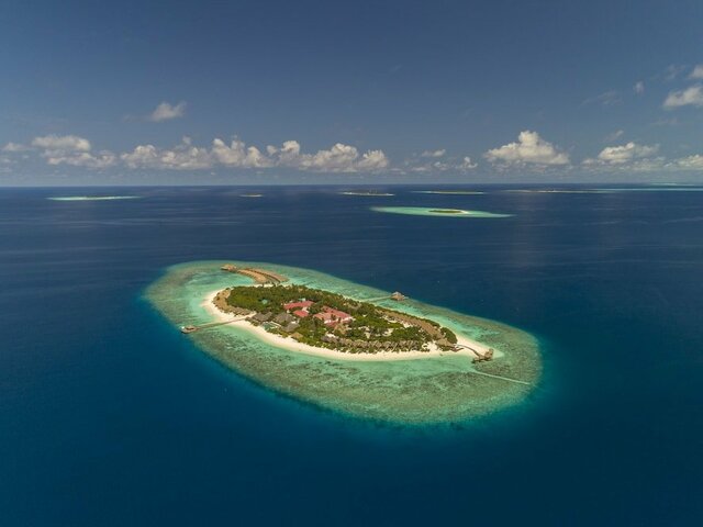 фото отеля Kudafushi Resort & Spa изображение №1