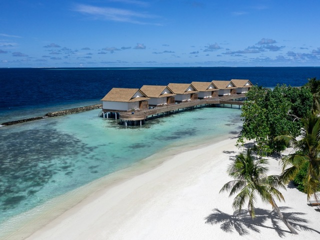 фотографии Bandos Maldives (ex. Bandos Island Resort & Spa) изображение №12