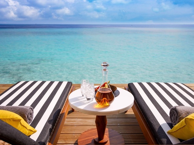 фото отеля SAii Lagoon Maldives, Curio Collection By Hilton изображение №37