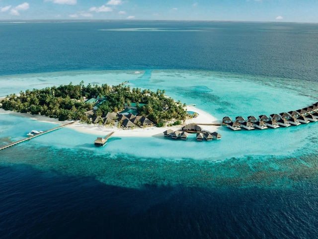 фото отеля Nova Maldives (ex. T Club Vakarufalhi; Vakarufalhi Island Resort) изображение №1