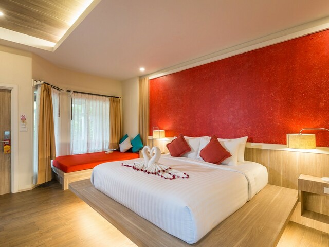 фото отеля Lanta Sand Resort & Spa изображение №9