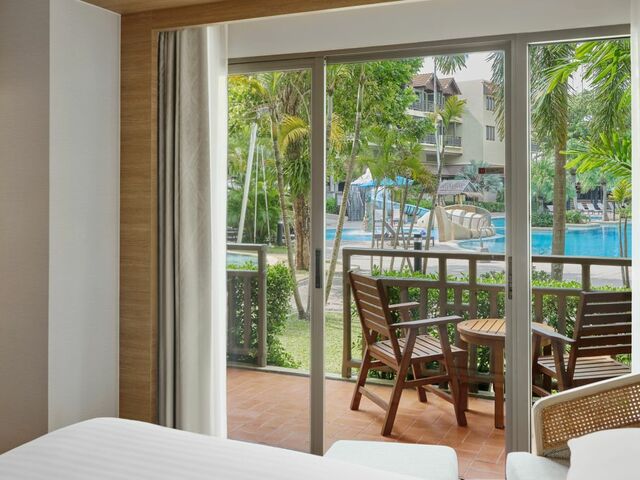 фотографии отеля Phuket Marriott Resort & Spa, Merlin Beach (ex. Merlin Beach Resort) изображение №7