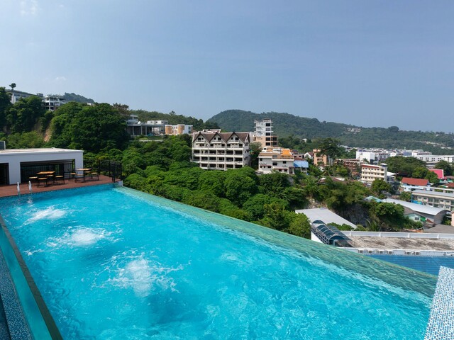 фото отеля Triple L Patong Beach изображение №73