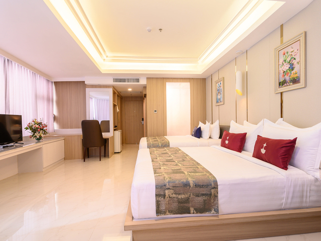 фото Jomtien Holiday Inn Pattaya изображение №2