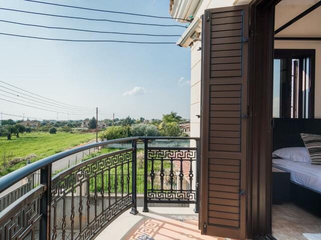 фотографии Sanders Ipsonas - Generous Holiday Home With Balcony изображение №40