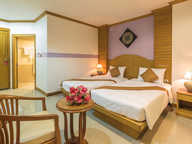 фото отеля Azure Phuket (ex. Sun Shine Patong Hotel, Sunshine Resort Phuket) изображение №29