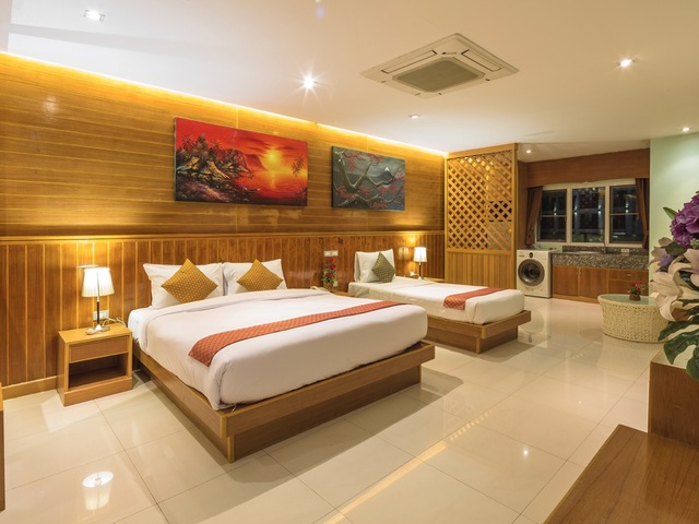 фото отеля Azure Phuket (ex. Sun Shine Patong Hotel, Sunshine Resort Phuket) изображение №5