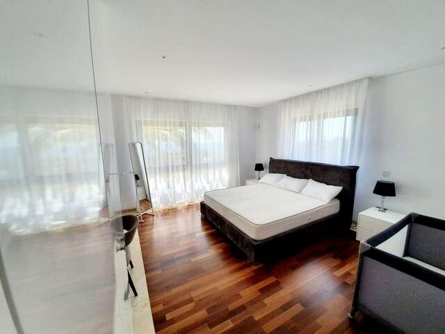 фотографии отеля Luxury 6 Bedroom With Privet Pool In Paphos изображение №39