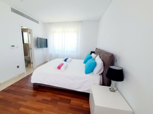 фото отеля Luxury 6 Bedroom With Privet Pool In Paphos изображение №13