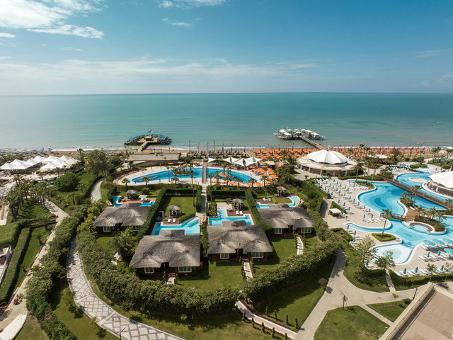 фото отеля Kaya Palazzo Golf Resort изображение №1