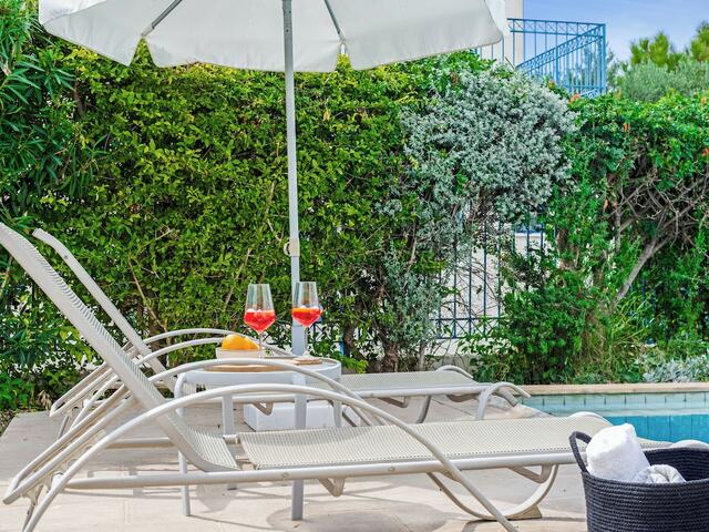 фотографии отеля Sanders Azzurro - Delightful 3-bedroom With Private Pool изображение №19