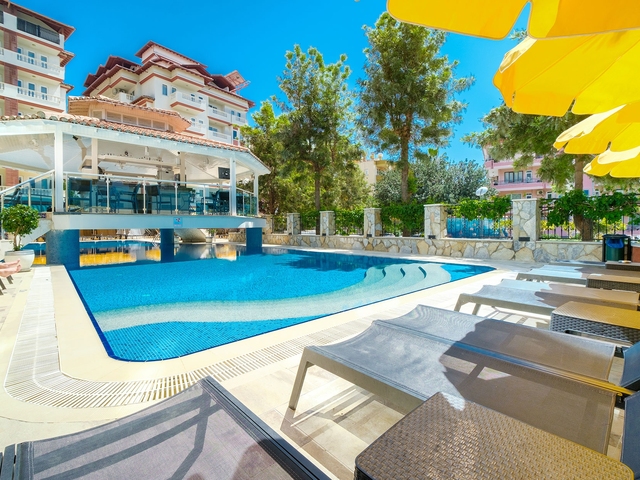 фотографии отеля Villa Sunflower (ex. Villa Sunflower Aparts & Suites) изображение №7