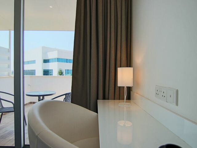 фотографии отеля Phaedrus Living Luxury Suite Nicosia 506 изображение №15