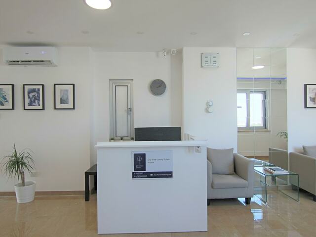 фото Phaedrus Living Luxury Suite Nicosia 501 изображение №10
