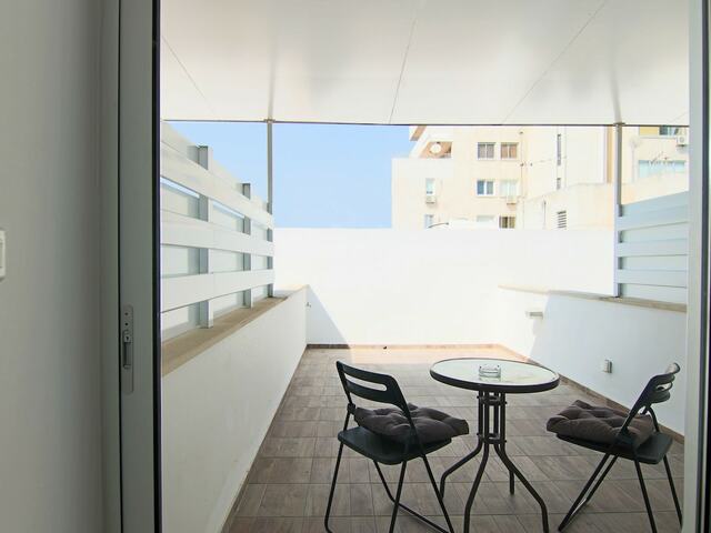 фото Phaedrus Living Luxury Suite Nicosia 502 изображение №14