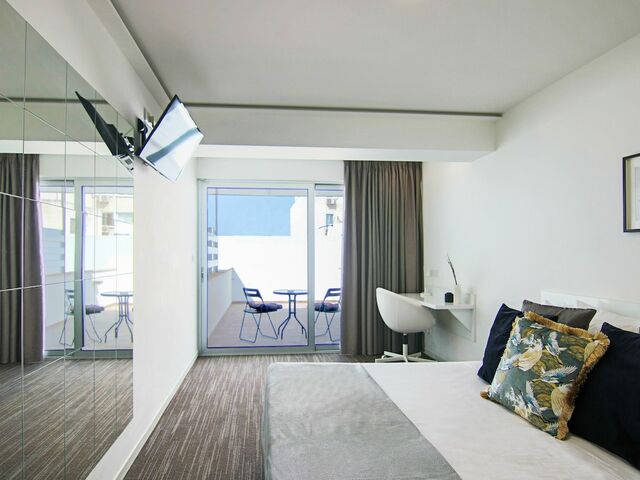 фотографии отеля Phaedrus Living Luxury Suite Nicosia 502 изображение №7