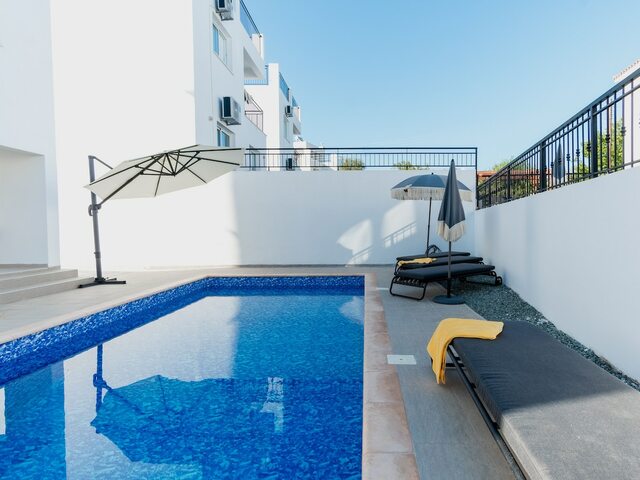 фотографии отеля Stunning Vacation With Private Pool Outside Paphos All Yours изображение №7