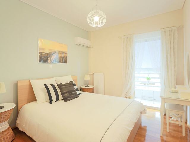 фото Cosy & Bright 2 Bedroom In Koukaki изображение №18
