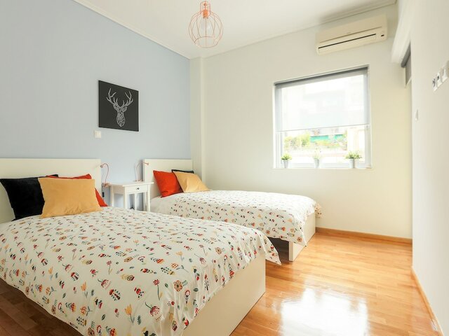 фото отеля Cosy & Bright 2 Bedroom In Koukaki изображение №9