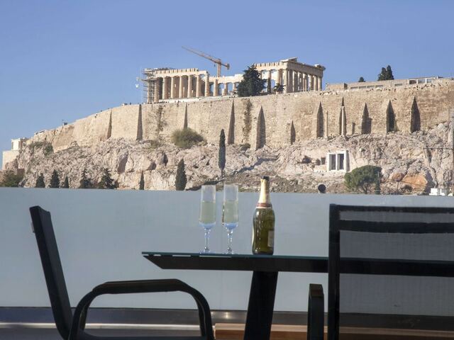 фотографии отеля Luxury Penthouse Touching The Acropolis By GHH изображение №27