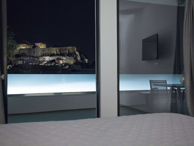 фото Luxury Penthouse Touching The Acropolis By GHH изображение №14