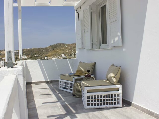 фото Amperian Mykonos Suites & Villas изображение №70