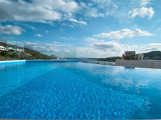 фото отеля Amperian Mykonos Suites & Villas изображение №1