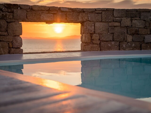 фотографии 180° View Private Pool Villa Choulakia To Enjoy Sun Kissing Sea изображение №24