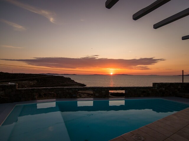 фотографии 180° View Private Pool Villa Choulakia To Enjoy Sun Kissing Sea изображение №20