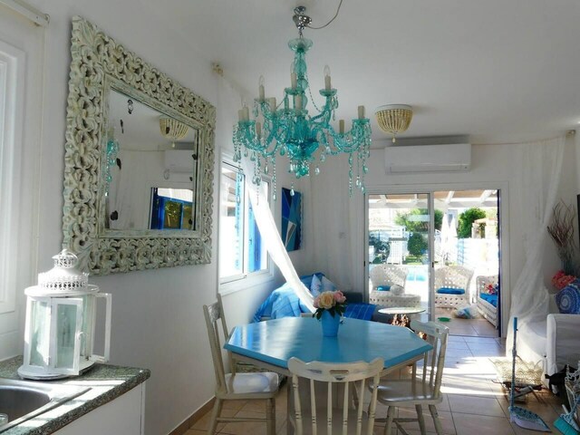 фото отеля Greek Island Style 2 Bedroom Villa With Pool изображение №17