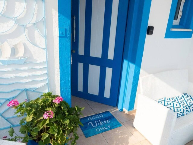 фото отеля Greek Island Style 2 Bedroom Villa With Pool изображение №13