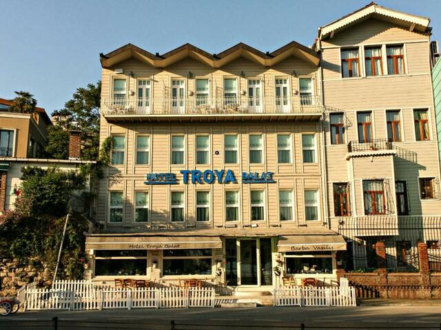 фото отеля Troya Hotel Balat (ex. Daphnis) изображение №1