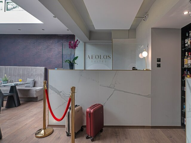 фото отеля Aeolos Luxury Suites изображение №29