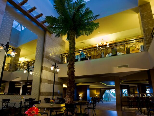 фото Fantasia Hotel De Luxe изображение №10