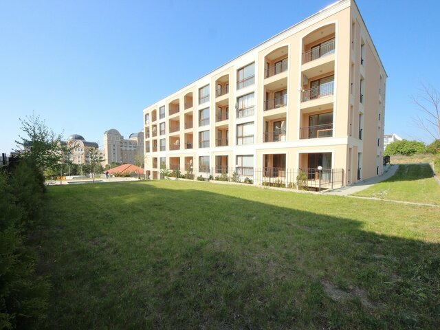 фото Menada Apartments In Villa Yurta изображение №2